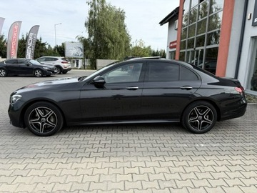 Mercedes Klasa E W213 Limuzyna Facelifting 2.9 E400d 330KM 2021 Mercedes E 400 3,0 Diesel*AMG-Line*, zdjęcie 11