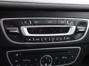 Renault Megane III Hatchback 1.6 16v 110KM 2009 Renault Megane 1.6 16V, Salon Polska, Klima, zdjęcie 11