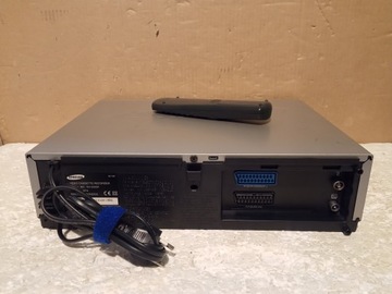 SAMSUNG SV-2333X с пультом дистанционного управления