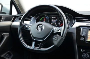Volkswagen Passat B8 GTE Variant 1.4 TSI Plug-In-Hybrid 218KM 2016 ZAREJESTROWANY 1.4TSI GTE 218KM PLUGIN HYBRID SERWIS NAVI NOWY ROZRZĄD!, zdjęcie 29