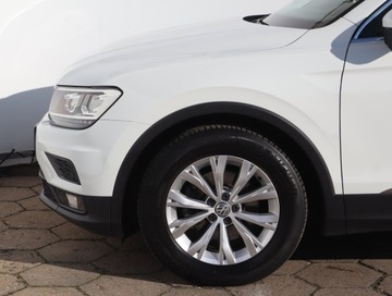 Volkswagen Tiguan II SUV 1.5 TSI EVO 150KM 2019 VW Tiguan 1.5 TSI, Salon Polska, 1. Właściciel, zdjęcie 13