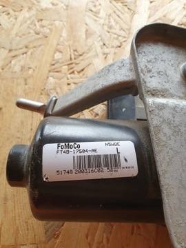 FORD EDGE MOTOR STĚRAČE LEVÝ STRANA