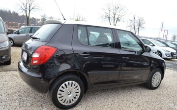 Skoda Fabia II Hatchback 1.4 i 16V 85KM 2008 Skoda Fabia bezwypadkowa - Climatronic - auto zarejstrowane 1.4 Benzyna, zdjęcie 15