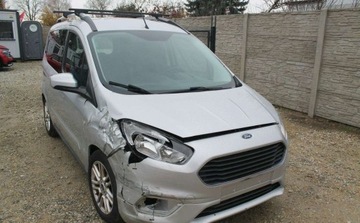 Ford Tourneo Courier I Mikrovan Facelifting 1.0 EcoBoost 100KM 2019 Ford Tourneo Courier Benzyna 99KM, zdjęcie 2