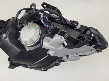 SVĚTLO DEPO LEVÝ PŘEDNÍ H11 TOYOTA AVENSIS T27 EVROPA