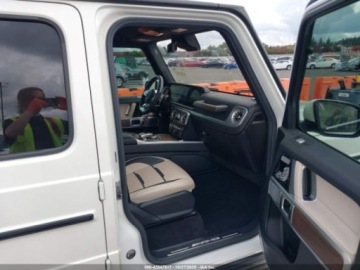 Mercedes Klasa G W465 2024 Mercedes-Benz Klasa G 63 AMG, 2024r., 4x4,4.0L 4.0 Benzyna 577KM, zdjęcie 8