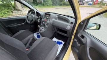 Fiat Panda II Hatchback 5d 1.1 MPI 54KM 2009 Fiat Panda 1.1 benz 2 letnia Instalacja LPG- Butla w kole wspomaganie kie, zdjęcie 22