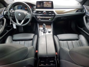 BMW Seria 5 G30-G31 2019 BMW Seria 5 2019 BMW 540 I 3.0 Benzyna 335KM, zdjęcie 7
