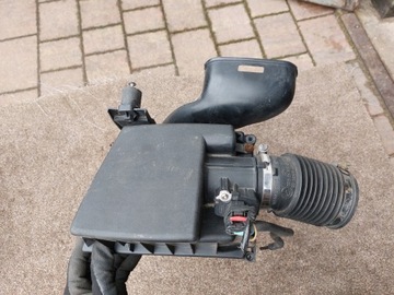 КОРПУС ВОЗДУШНОГО ФИЛЬТРА FIESTA MK7 DIESEL 15 лет назад