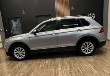 Volkswagen Tiguan II SUV 2.0 TDI 150KM 2017 Volkswagen Tiguan 2.0 TDI 150KM DSG NAVI bezwypadkowy kamera, zdjęcie 9
