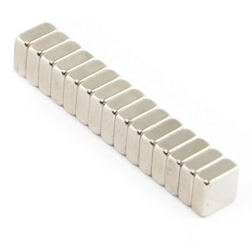 MAGNES NEODYMOWY PŁYTKOWY 7x7x3 N38 - 15 SZTUK