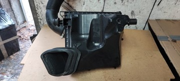 OPEL ASTRA J 1.7 CDTI POUZDRO FILTRU VZDUCHU FILTR VÁHA VZDUCHU