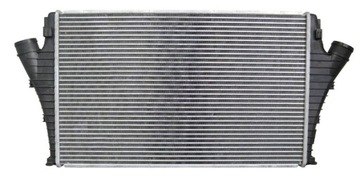 CADILLAC BLS 2006-2010 CHLADIČ INTERCOOLER