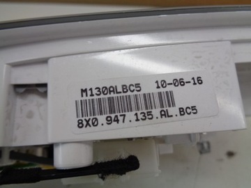 AUDI A1 8X LAMPA OSVĚTLENÍ KABINY INTERIÉR 8X0947135AL