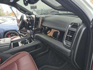  RAM 3500 Limited Crew Cab Long Bed 2025 6.7 Diesel 420KM, zdjęcie 10