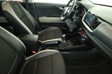 Kia Stonic Crossover 1.4 DOHC 100KM 2018 Kia Stonic 1.4 CVVT, Salon Polska, Skóra, Klima, zdjęcie 6