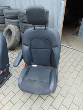 Fotele przednie do Renault Kangoo Express 21r