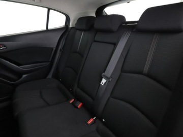 Mazda 3 III Hatchback Facelifting 2.0 SKYACTIV-G 120KM 2017 Mazda 3 klima auto navi grzane fotele kamera i, zdjęcie 16