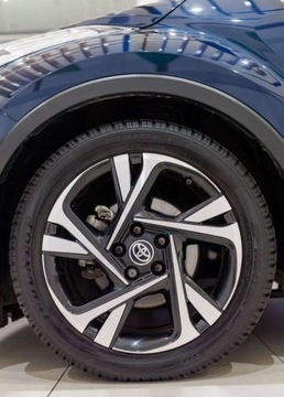 Toyota C-HR I Crossover Facelifting 1.8 Hybrid 122KM 2023 Toyota C-HR 1.8 Hybrid Style 1.8 Hybryda 122KM, zdjęcie 12