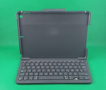 ЧЕХОЛ-КЛАВИАТУРА LOGITECH SLIM FOLIO APPLE для iPad 5–7
