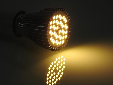 СВЕТОДИОДНАЯ ЛАМПА ДЛЯ РАСТЕНИЯ БЕЛАЯ ПОЛНЫЙ СПЕКТР 40ВТ