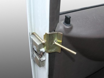 ЗАЩИТА ДЛЯ ДВЕРЕЙ ГРУЗОВИКА RENAULT MAGNUM 1990 -