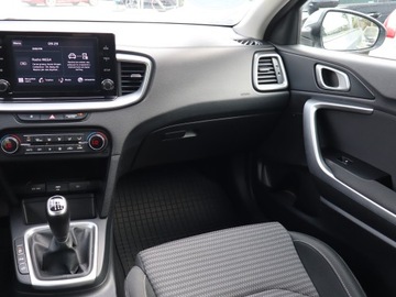 Kia Ceed III Kombi 1.5 T-GDI 160KM 2021 Kia Ceed 1.5 T-GDI MHEV, Salon Polska, zdjęcie 7