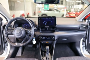 Toyota 2024 Toyota Yaris Hybrid 1.5 Style 1.5 Hybryda 116KM, zdjęcie 3
