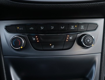 Opel Astra K Hatchback 5d 1.0 Turbo 105KM 2016 Opel Astra 1.0 Turbo, Klima, Tempomat, zdjęcie 12