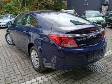Opel Insignia I Sedan 1.8 Twinport ECOTEC 140KM 2009 Opel Insignia 1.8 PROSTA benzyna ORYGINALNY przebieg 134 tys. km stan IDEA, zdjęcie 9