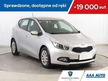 Kia Ceed II Hatchback 5d 1.4 CRDi 90KM 2012 Kia Ceed 1.4 CRDi, Salon Polska, Serwis ASO