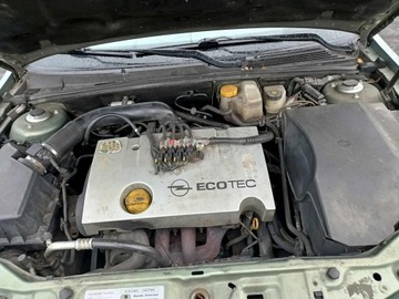 Opel Vectra C Sedan 1.8 ECOTEC 122KM 2003 Opel Vectra 1.8 b+g 03r, zdjęcie 7