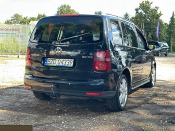 Volkswagen Touran I 2.0 TDI 170KM 2008 Volkswagen Touran 2.0 TDI DPF DSG Trendline 170KM 2008r, zdjęcie 7