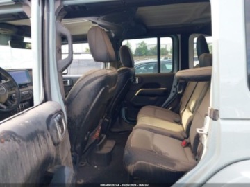 Jeep Wrangler IV 2024 Jeep Wrangler Rubicon 392 Final Edition 2024 6.4 Benzyna 470KM, zdjęcie 11