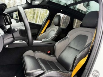 Volvo XC60 II Crossover Plug-In Facelifting 2.0 T8 455KM 2024 Volvo XC 60 T8 Awd 2024 2.0 Hybryda 456KM, zdjęcie 15