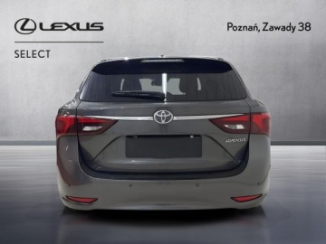 Toyota Avensis III Wagon Facelifting 2015 2.0 D-4D 143KM 2017 Toyota Avensis 2.0 D-4D Premium III (2009-) Toyota, zdjęcie 6