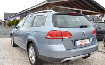Volkswagen Passat B7 Variant 2.0 TDI CR DPF BlueMotion 140KM 2013 Volkswagen Passat Alltrack 2.0 tdi - bezwypadkowy - zadbany - oplacony - b, zdjęcie 2
