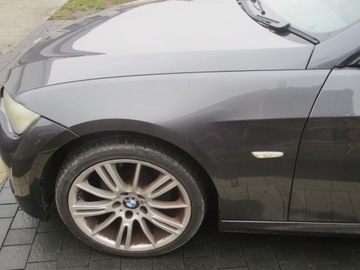 BLATNÍK LEVÝ PŘEDNÍ BMW E92 COUPE 06-08 PŘED FACELIFTEM A22/7 M-PAKET