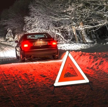 АВТОМОБИЛЬНЫЙ КОМПЛЕКТ ОГНЕТУШИТЕЛЬ 1 КГ ПОЖАРНЫЙ КОМПЛЕКТ ТРЕУГОЛЬНИК О