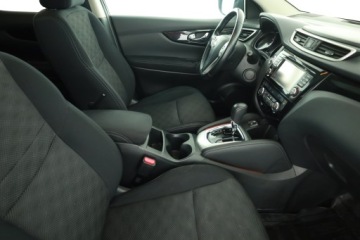 Nissan Qashqai II Crossover 1.2 DIG-T 115KM 2017 Nissan Qashqai 1.2 DIG-T, Salon Polska, Automat, zdjęcie 6