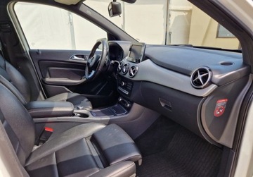 Mercedes Klasa B W246 Sports Tourer Facelifting 2.1 200 d 136KM 2016 Mercedes-Benz Klasa B Bezwypadkowy Serwisowany Sprowadzony Pierwszy Wlasci, zdjęcie 24