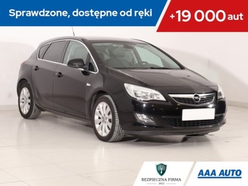 Opel Astra J Hatchback 5d 1.6 Twinport ECOTEC 115KM 2010 Opel Astra 1.6 16V, Salon Polska, Skóra, Klima