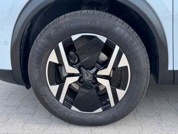 Peugeot 2008 II SUV Facelifting 1.2 PureTech 130KM 2025 Od ręki - Allure EAT8 1.2 PureTech 130KM / Pakiet Vision i Drive Assist+, zdjęcie 13