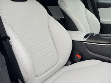 Mercedes GLC C254/X254 2025 GLC Coupe 200 d 4-Matic AMG Line 2.0 (163KM) 2025, zdjęcie 9