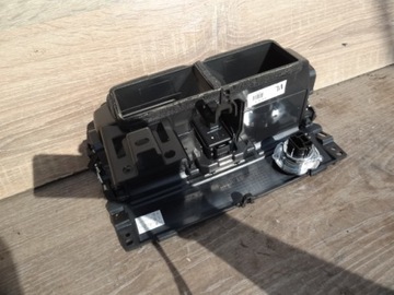 RENAULT LATITUDE 11 VENTILACE KONZOLA MŘÍŽKA SPÍNAČ
