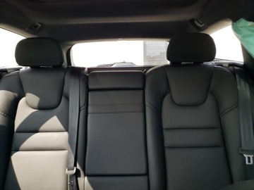 Volvo V60 II  Kombi 2.0 T5 250KM 2020 Volvo V60 Cross Country T5 Momentum 2020 2.0l 2.0 Benzyna 250KM, zdjęcie 11