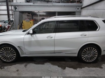 BMW X7 2024 BMW X7 Xdrive40i 2024 3.0 Benzyna 375KM, zdjęcie 1