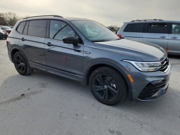 Volkswagen Tiguan III 2024 Volkswagen Tiguan Se R-Line Black 2024 2.0 Benzyna 184KM, zdjęcie 4