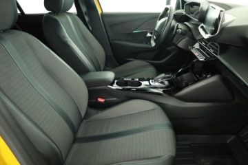 Peugeot 208 II Hatchback 1.2 PureTech 130KM 2020 Peugeot 208 1.2 PureTech, Salon Polska, zdjęcie 6