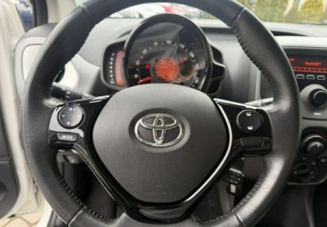 Toyota Aygo II Hatchback 3d Facelifting 1.0 VVT-i 72KM 2019 Toyota Aygo 1,0 72KM Klimatyzacja Benzyna 72KM, zdjęcie 15
